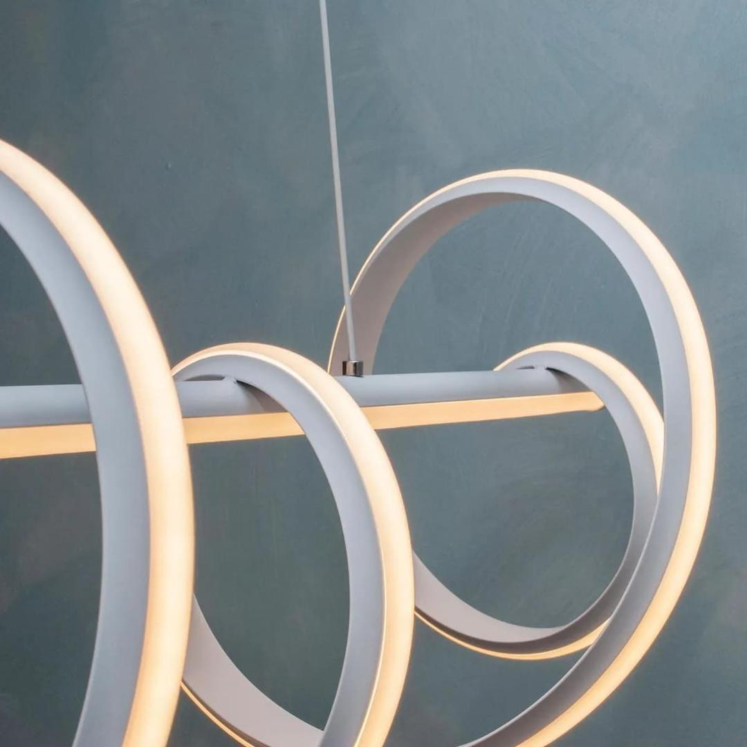 Lámpara de techo candelabro elegante colgante blanco moderno y estilizado con doble LED de Leroy Merlin