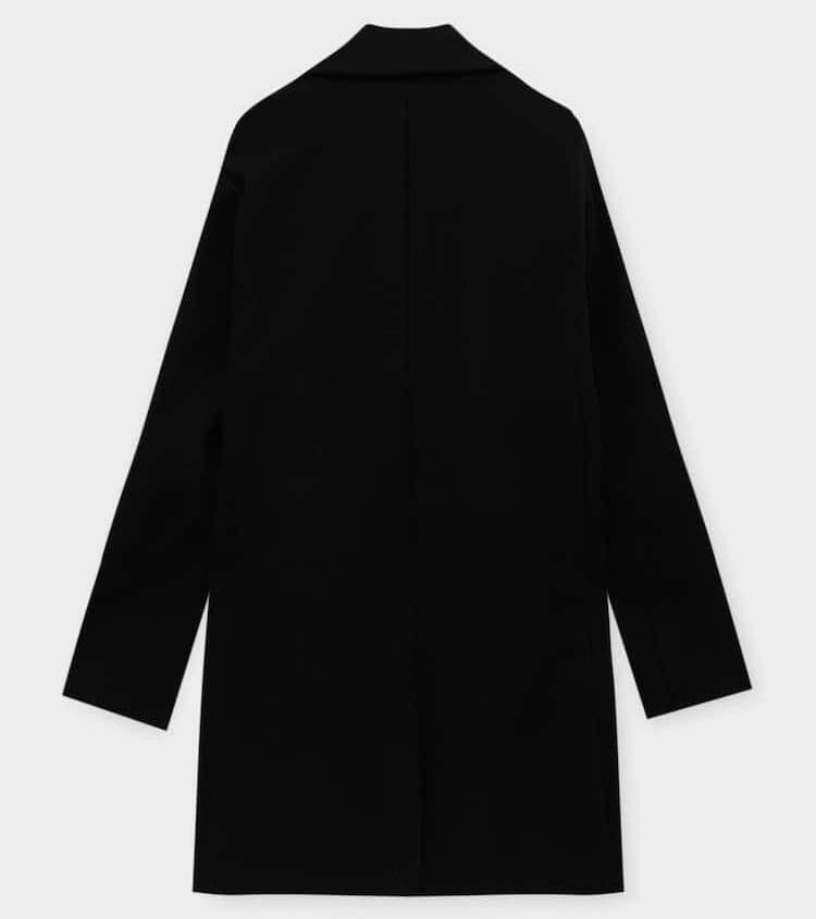 Abrigo de paño con botón de color negro en Pull&Bear