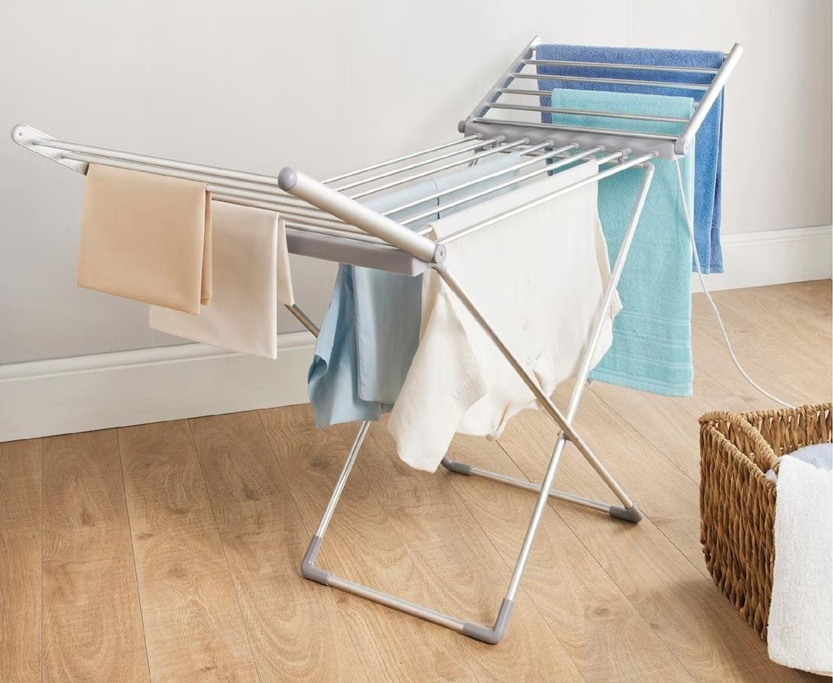 Tendedero eléctrico y plegable AVANZZA