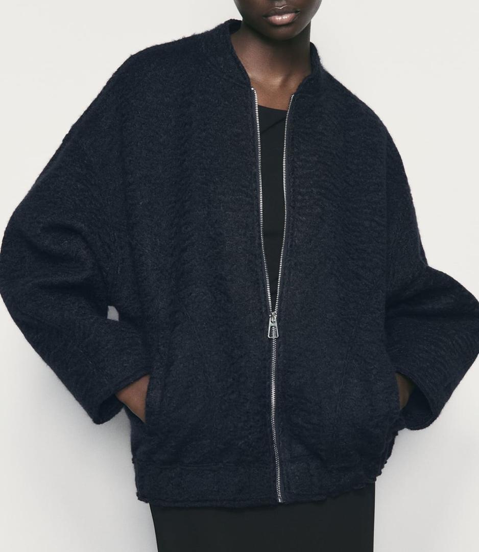 Chaqueta bomber oversize boucle de Zara