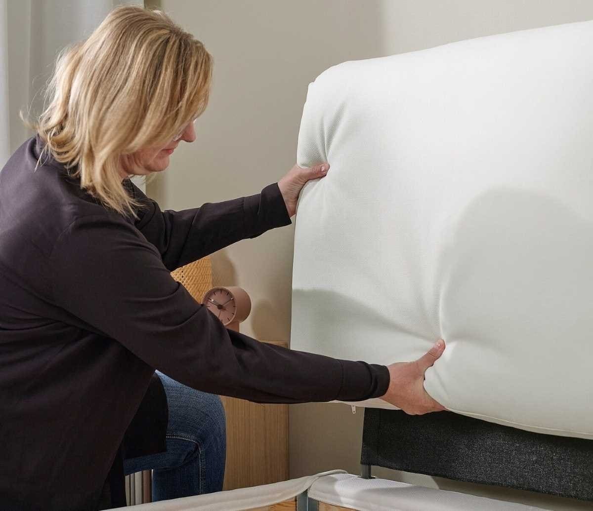 SAGESUND Estructura cama tapizada Diseröd marrón Lönset de Ikea