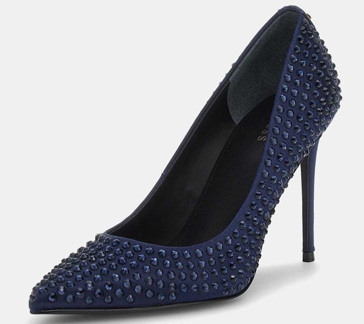 Zapato de salón sabalia tachuelas de Guess