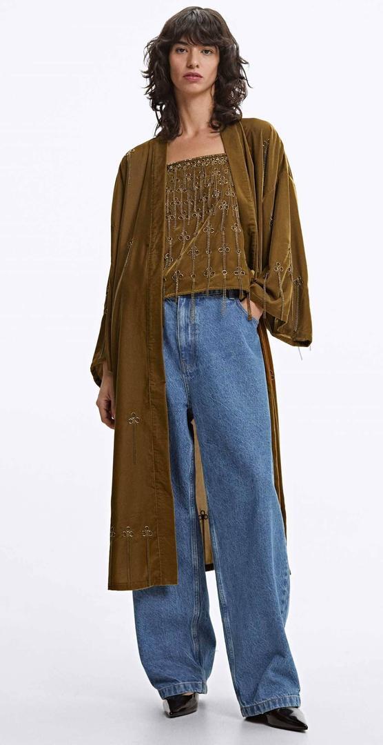 Kimono con aplicaciones de Parfois