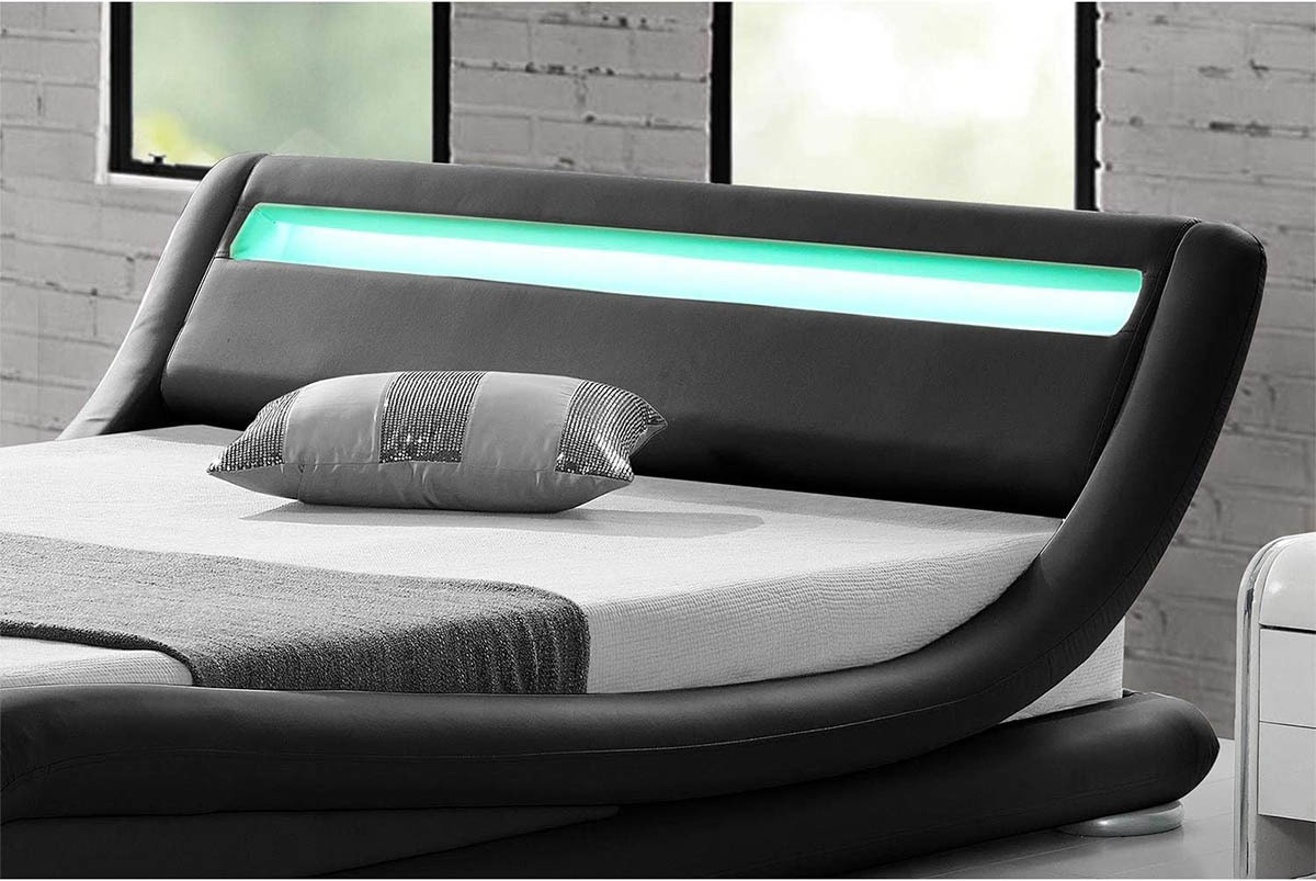 Cama LED Natacha de 140 x 190 cm en color negro en Leroy Merlin 