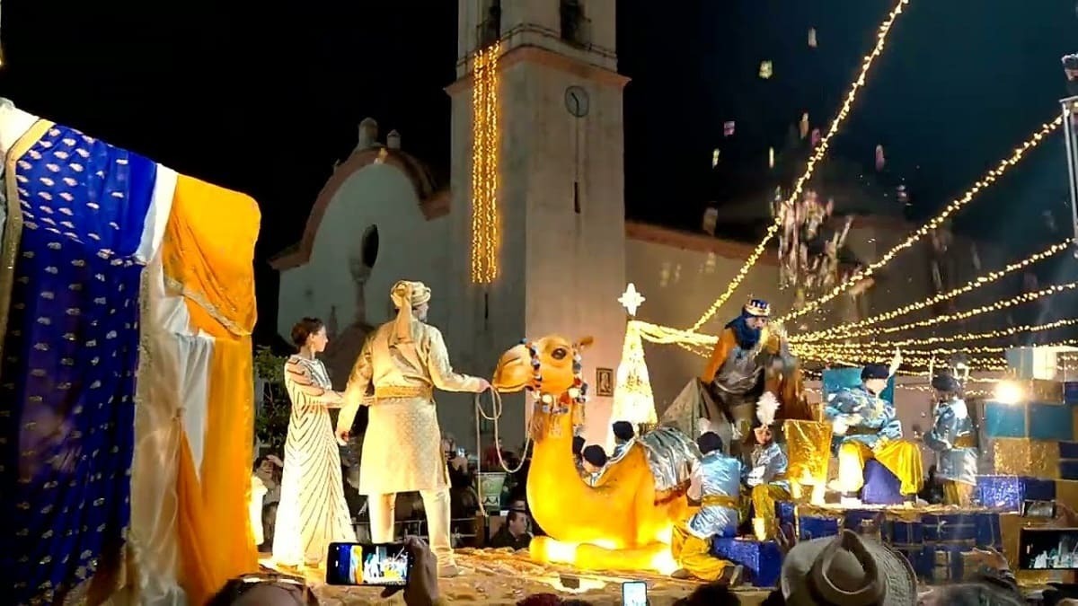 La Cabalgata de Reyes de Higuera de la Sierra, uno de los grandes atractivos para empezar el Año Nuevo