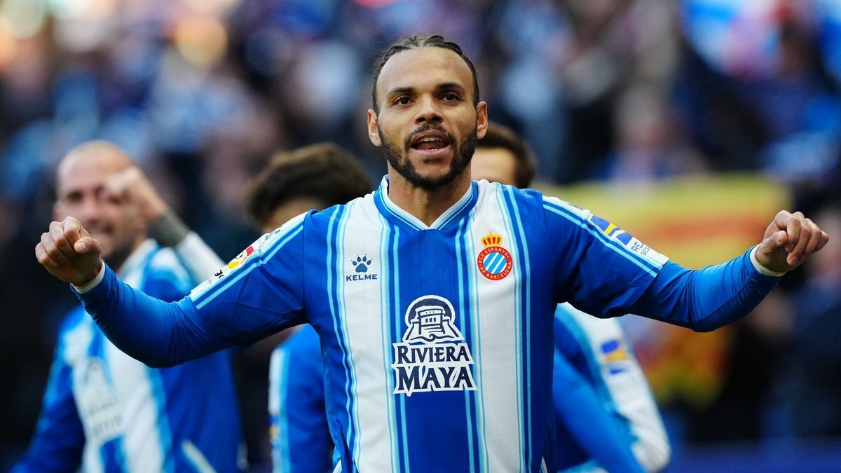 Martin Braithwaite celebra un gol con el RCD Espanyol