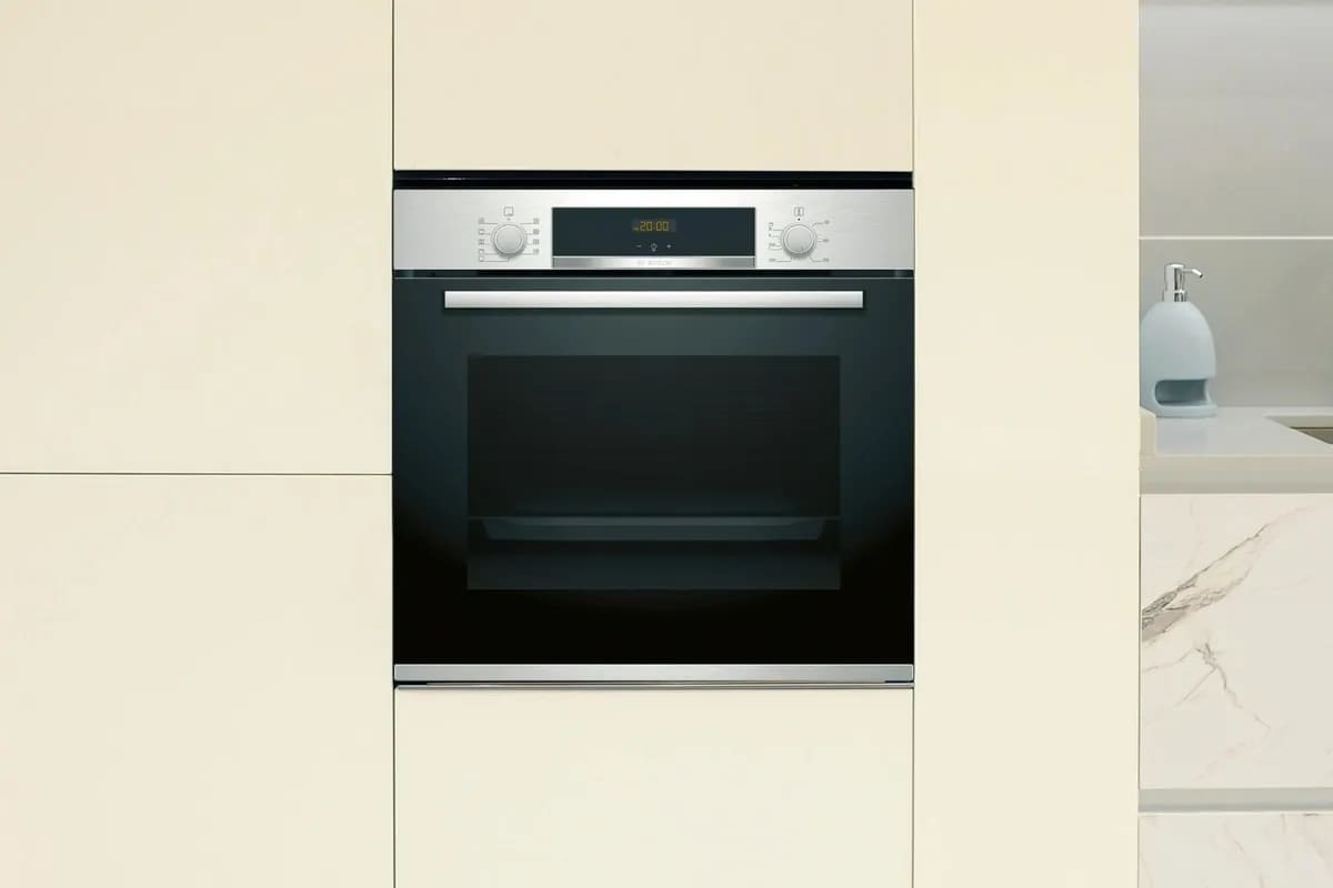 Horno Bosch HBA512ES0 multifunción A 71 litros 3,4 kW manual en Leroy Merlin
