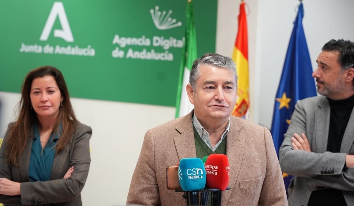 El consejero de la Presidencia, Antonio Sanz (2)