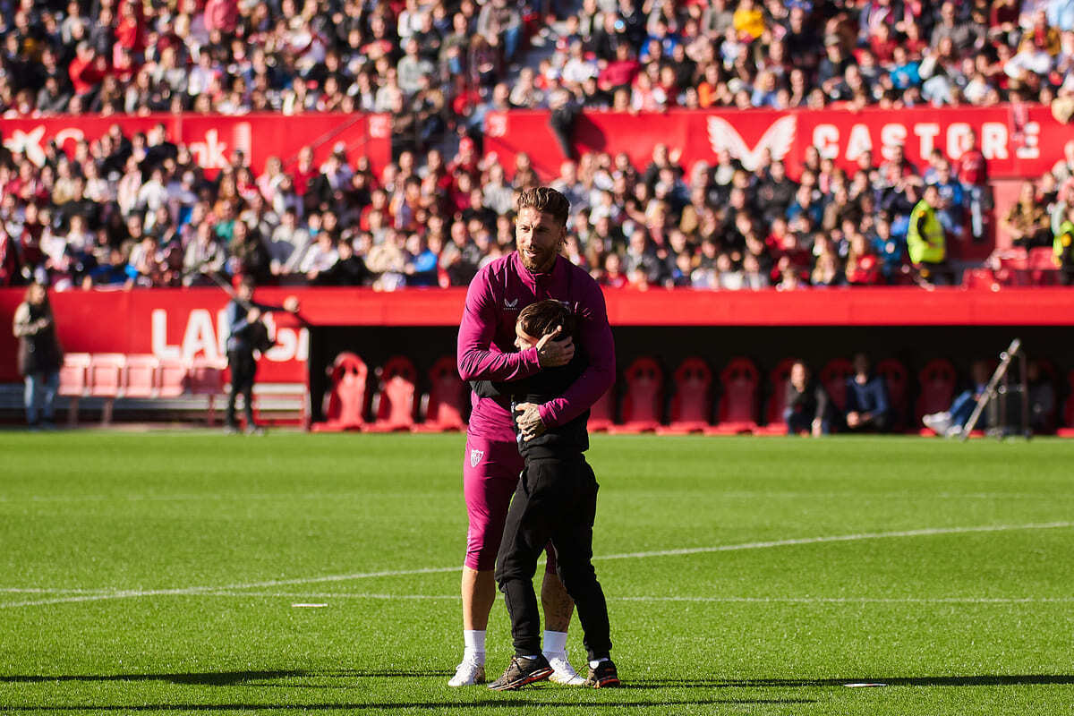 Sergio Ramos en el entrenamiento del Sevilla FC en el Ramón Sánchez-Pizjuán | Salvador López Medina para El MIRA