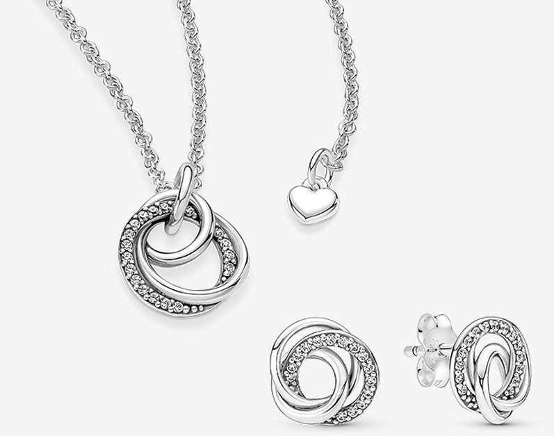 Conjunto de joyería Círculos de familia para siempre de Pandora