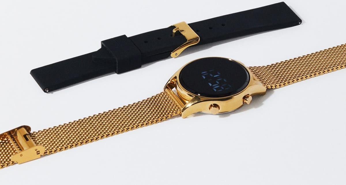 Reloj digital de metal con correas intercambiables de Parfois