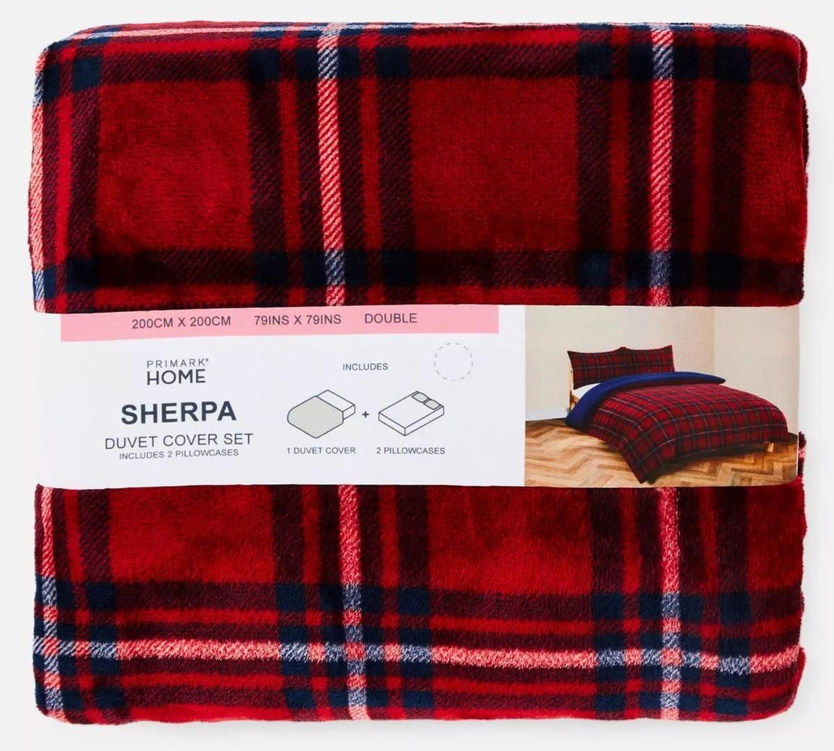 Set de funda nórdica doble de felpa a cuadros de Primark