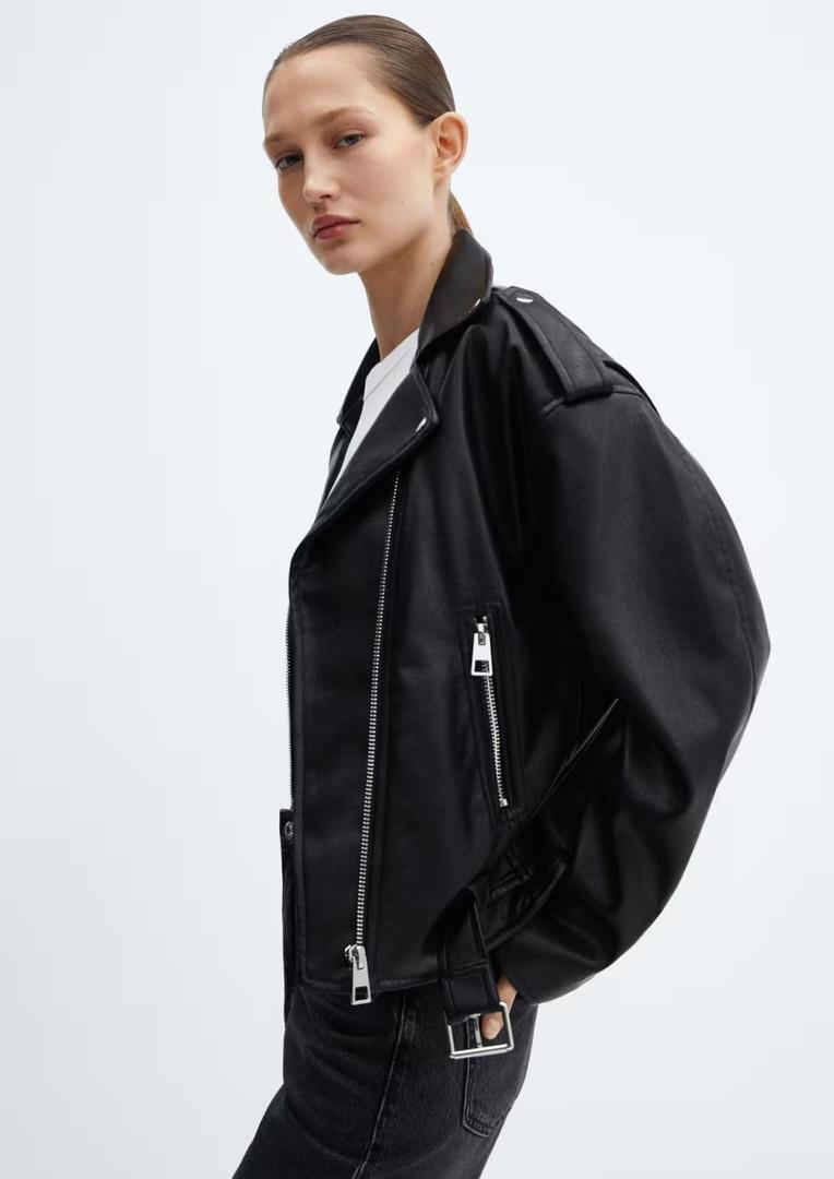 Chaqueta biker efecto piel color negro de Mango