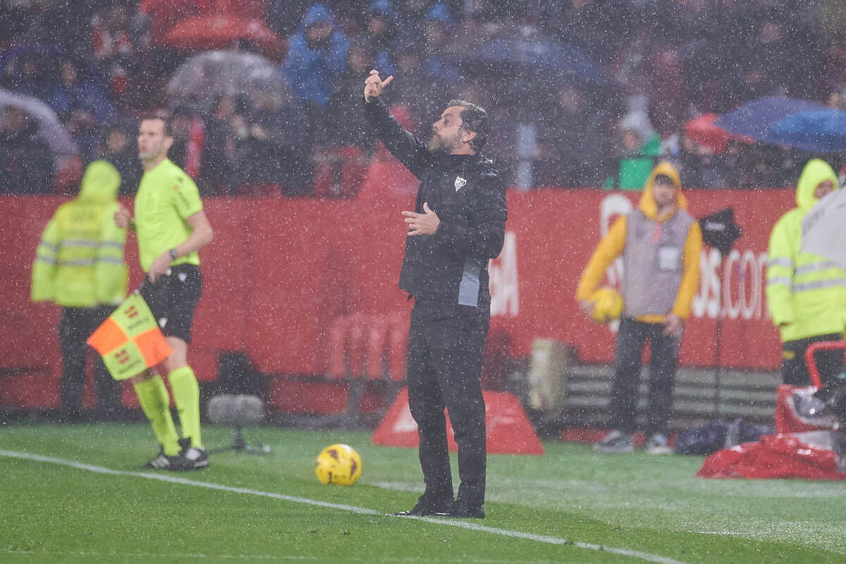 Quique Sánchez Flores en el Sevilla FC - Athletic Club | Salvador López Medina para El MIRA