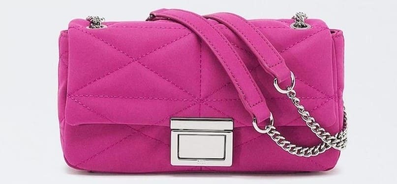 Bolso de hombro acolchado multiposición con cierre de botón