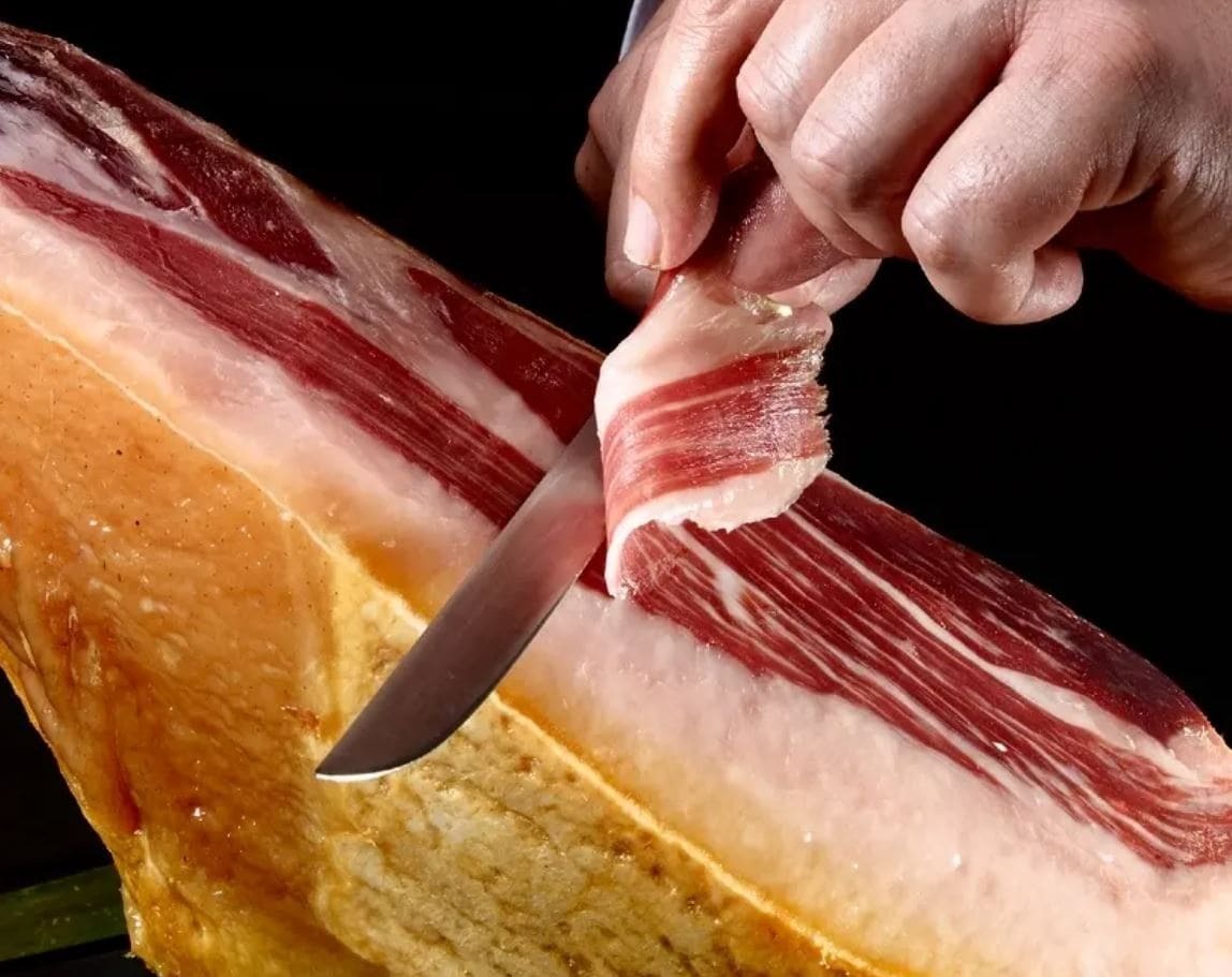 Jamón ibérico de cebo 50% raza ibérica de Navidul de 7.5 kilos