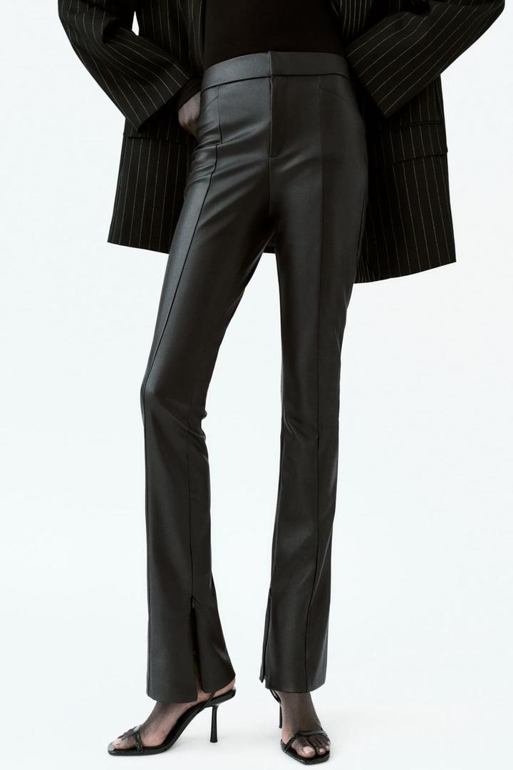 Pantalones tipo leggings de tiro alto y efecto piel de Zara