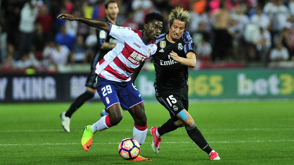 Martin Hongla ya jugó para el Granada CF durante la 16/17