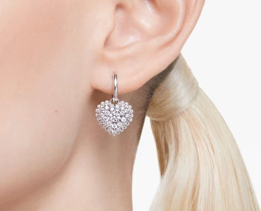 Pendientes de corazón modelo Hyperbola de Swarovski