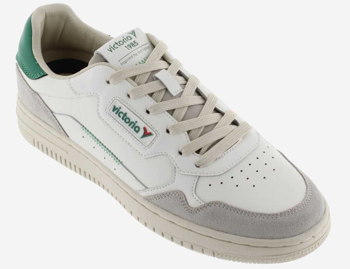 C80 RETRO CLASSIC de Victoria