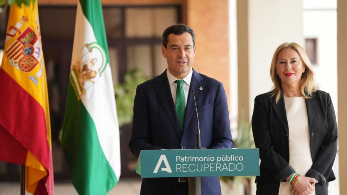 Juanma Moreno y Carolina España