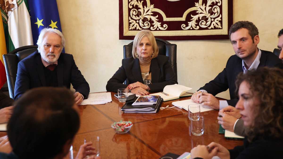 María José García-Pelayo con el presidente de Asaja Cádiz, José Pravia Burguerolas | Cristo García