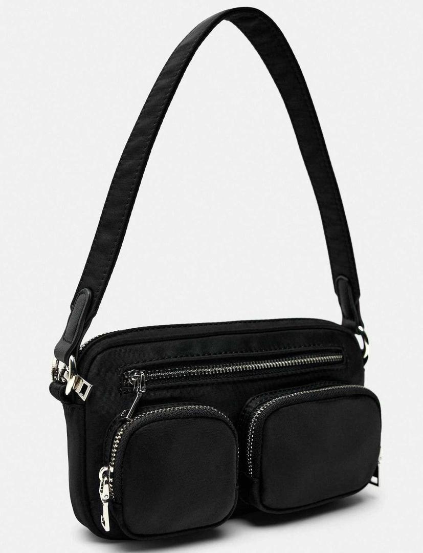 Bandolera bolsillos de Zara