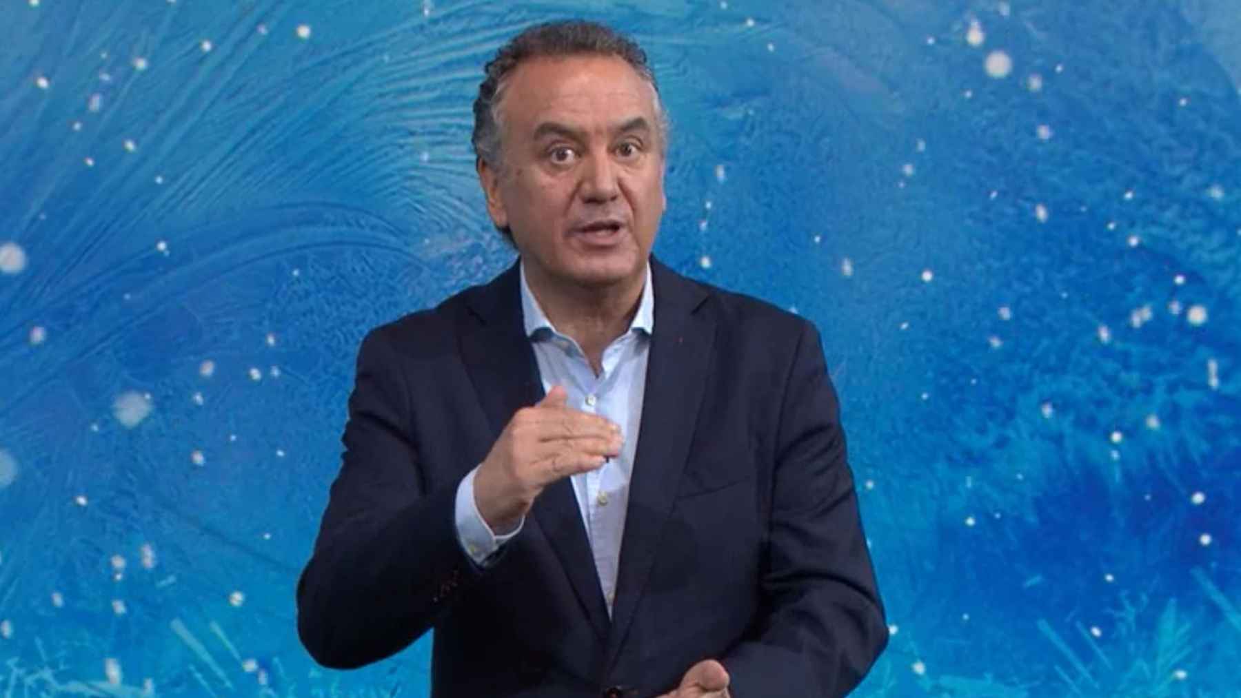 Roberto Brasero da la predicción del tiempo en Antena 3