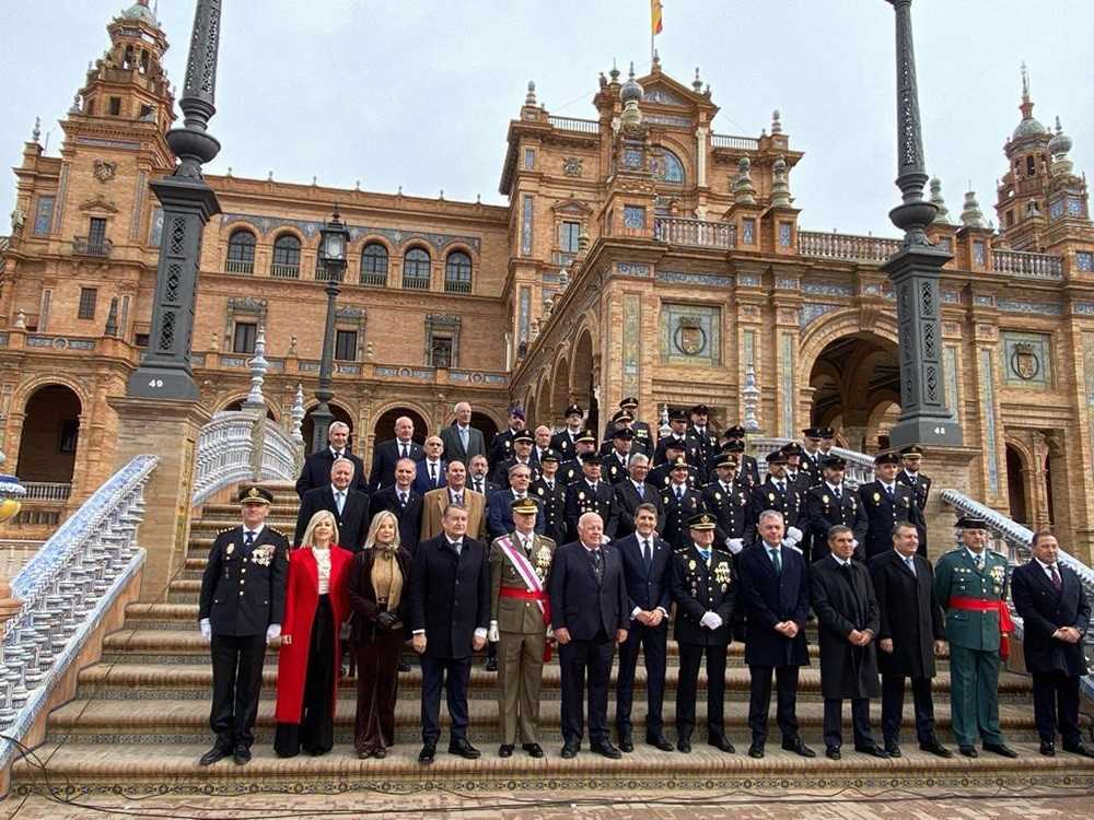 Acto del bicentenario de la Policía Nacional en Sevilla