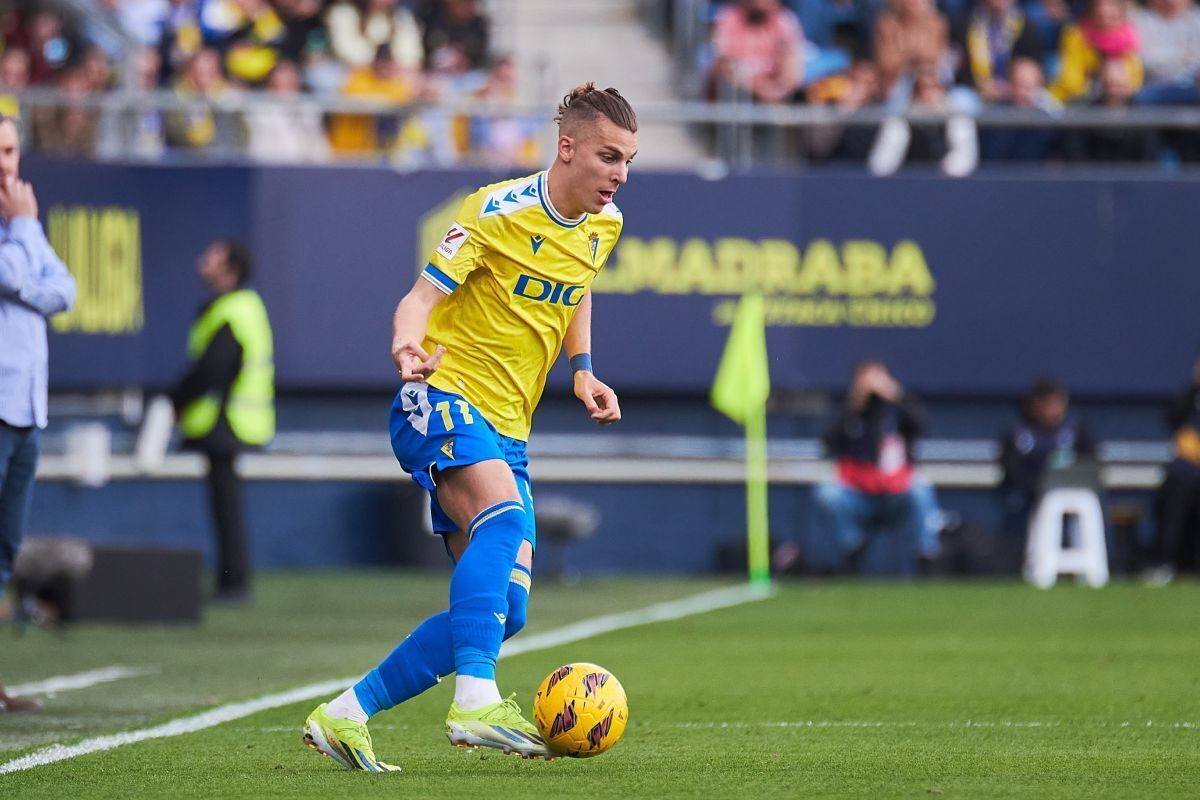 Iván Alejo en el Cádiz CF - Valencia CF | Salvador López Medina para El MIRA