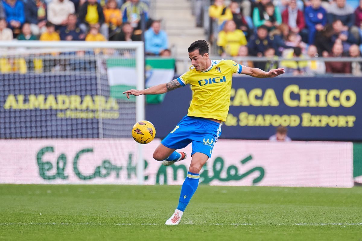 Luis Hernández en el Cádiz CF - Valencia CF | Salvador López Medina para El MIRA
