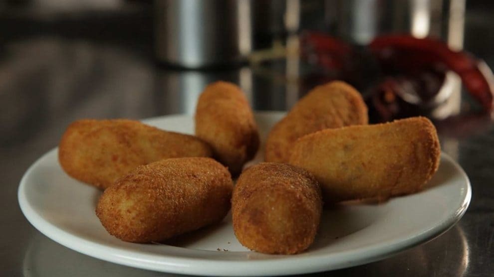 Croquetas de dátiles del restaurante El Gallo