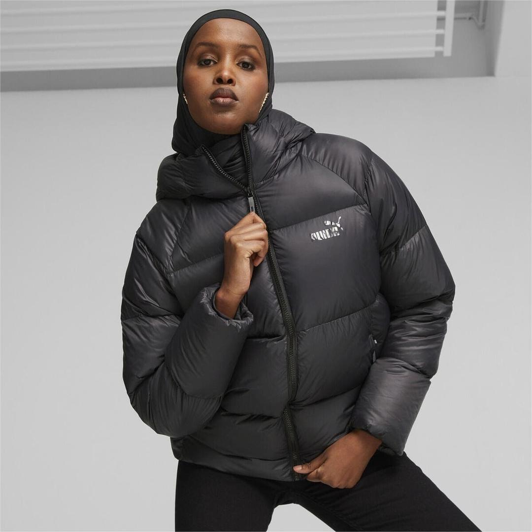 Chaqueta acolchada con capucha Ultra Down Puffer Puma de mujer y color negro rebajada en Decathlon