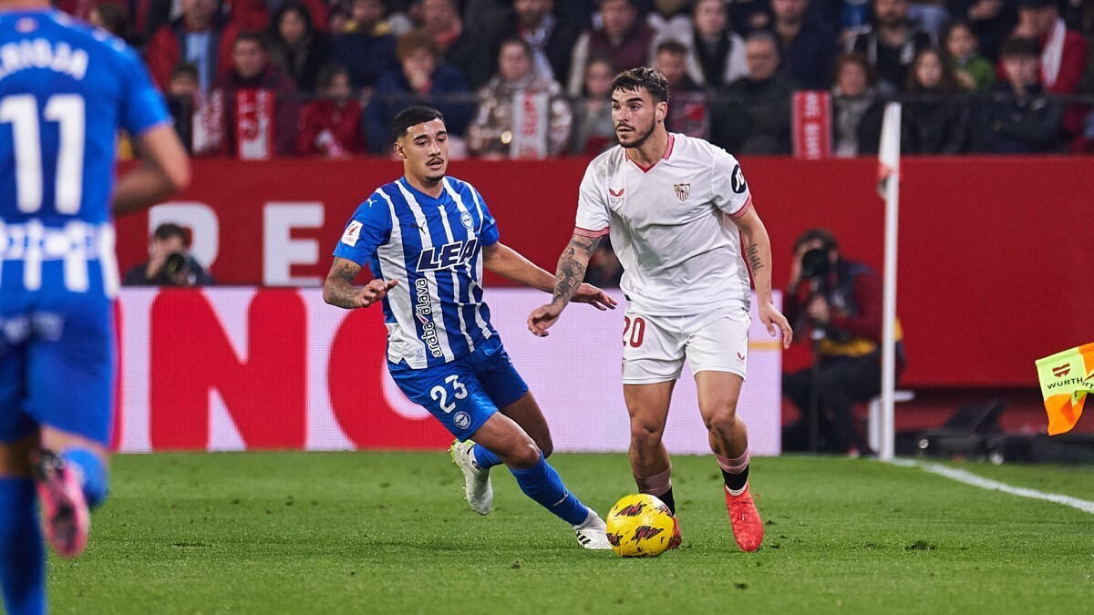 Isaac Romero en el Sevilla FC - Deportivo Alavés | Salvador López Medina para El MIRA