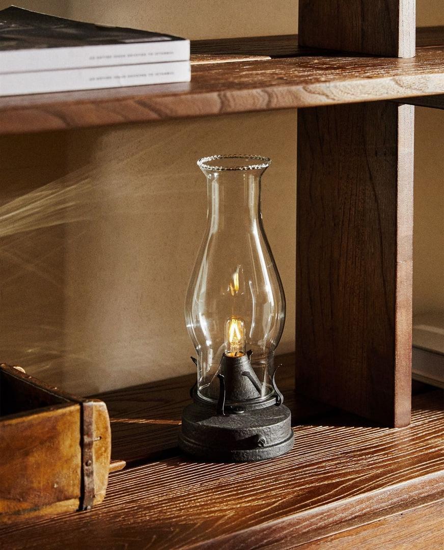 Lámpara portátil de mesa Quinqué