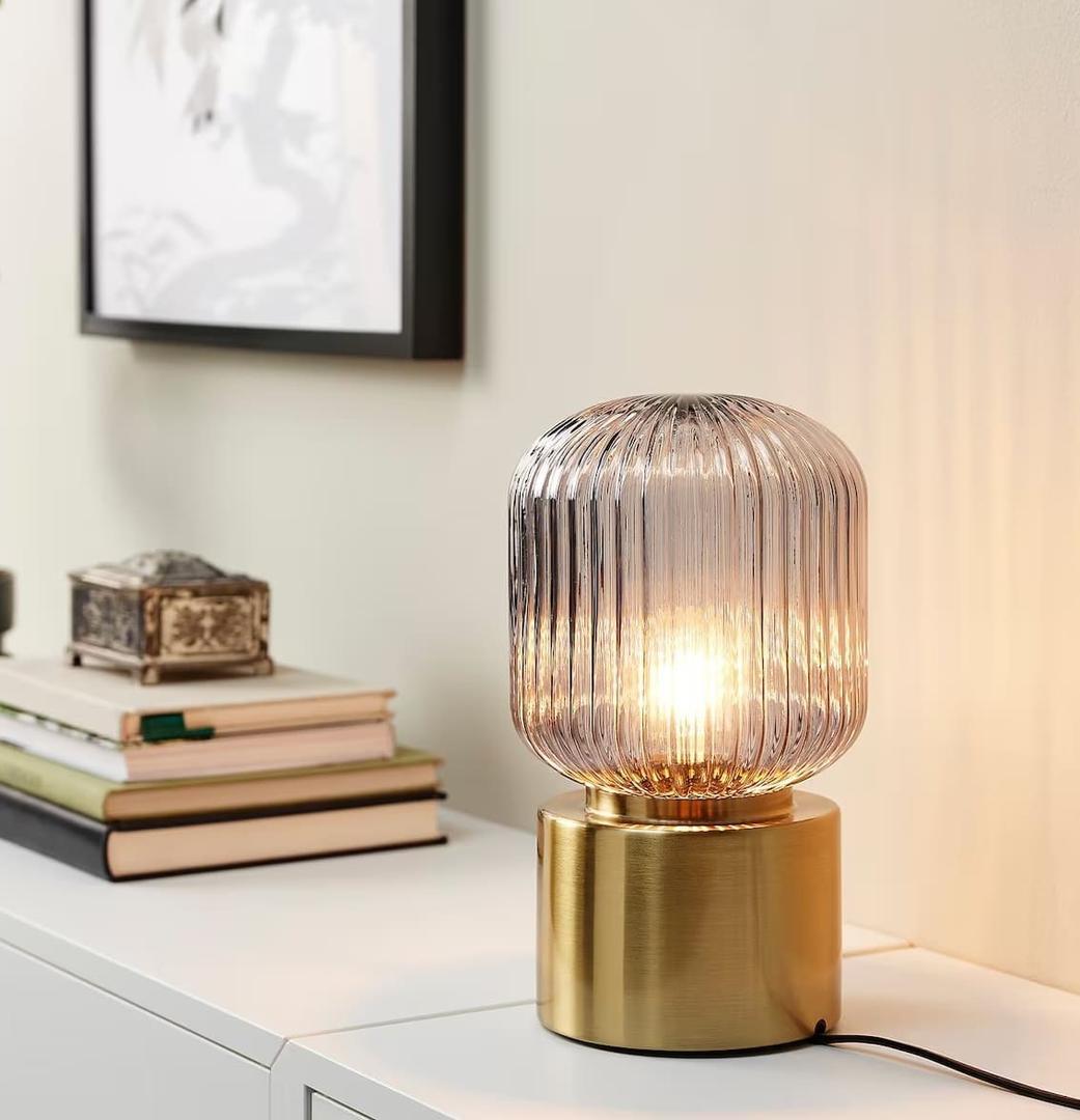 Lámpara clásica vintage modelo SOLKLINT de Ikea