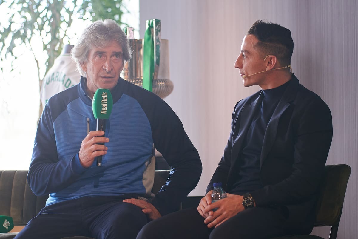 Manuel Pellegrini en la despedida de Andrés Guardado con el Real Betis | Salvador López Medina para El MIRA
