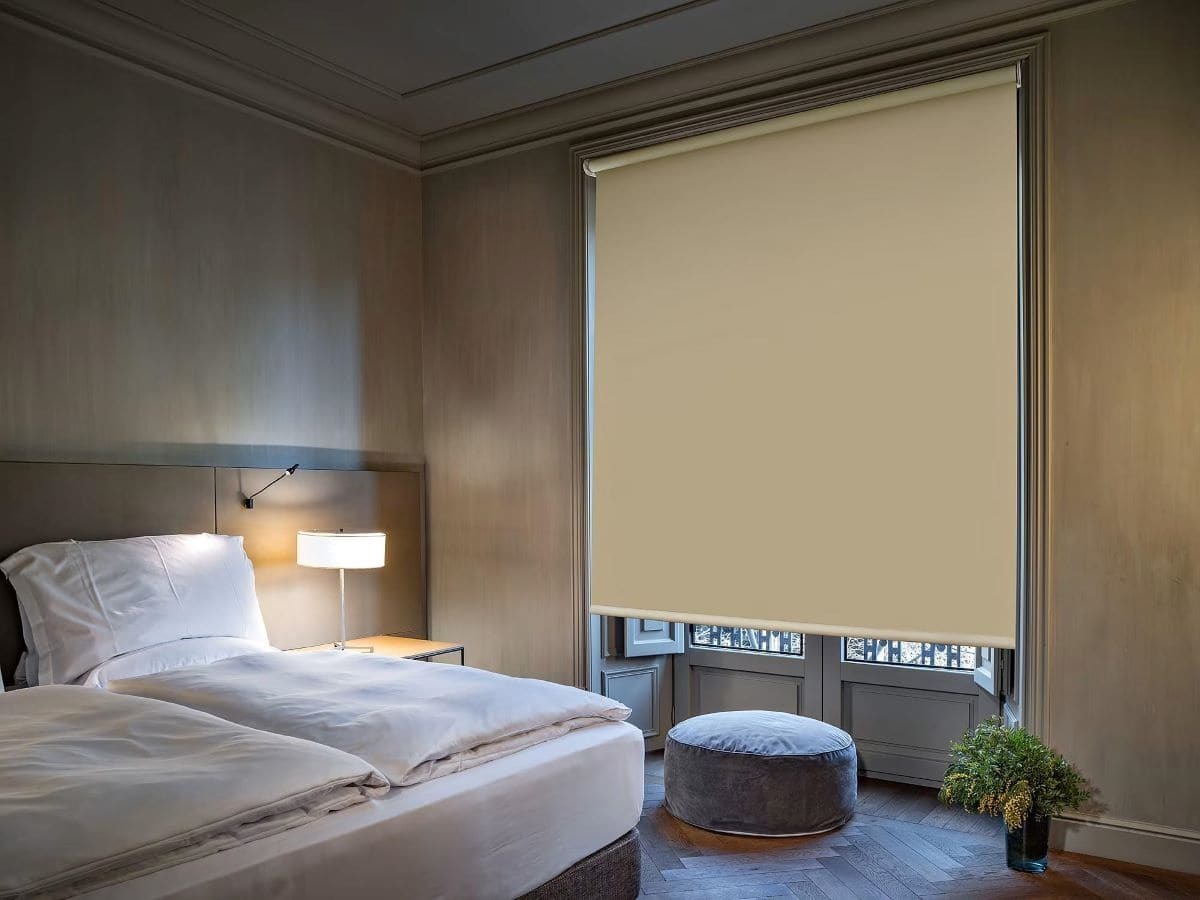 Estor enrollable BLACKOUT