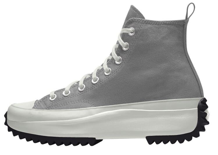 Las clásicas zapatillas Custom Run Star Hike By You de Converse con plataforma