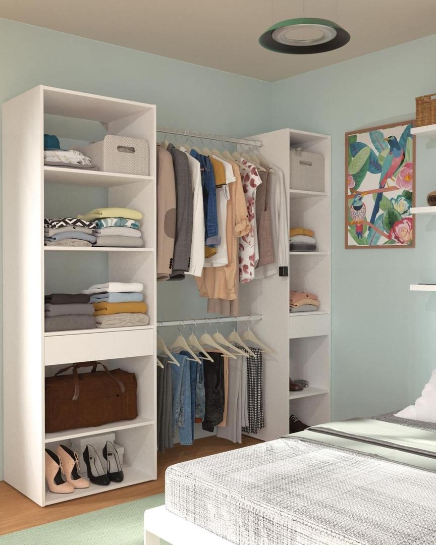 El armario ropero con dos columnas y dos cajones de Carrefour