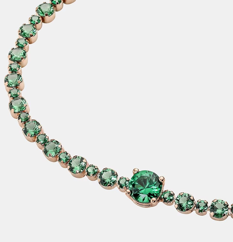 La pulsera Timeless de metal y cristales verdes de Pandora con descuento en El Corte Inglés