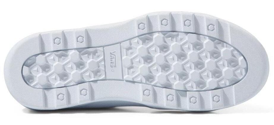 Las zapatillas tipo bota Sentry SK8-Hi de color gris a mitad de precio de Vans