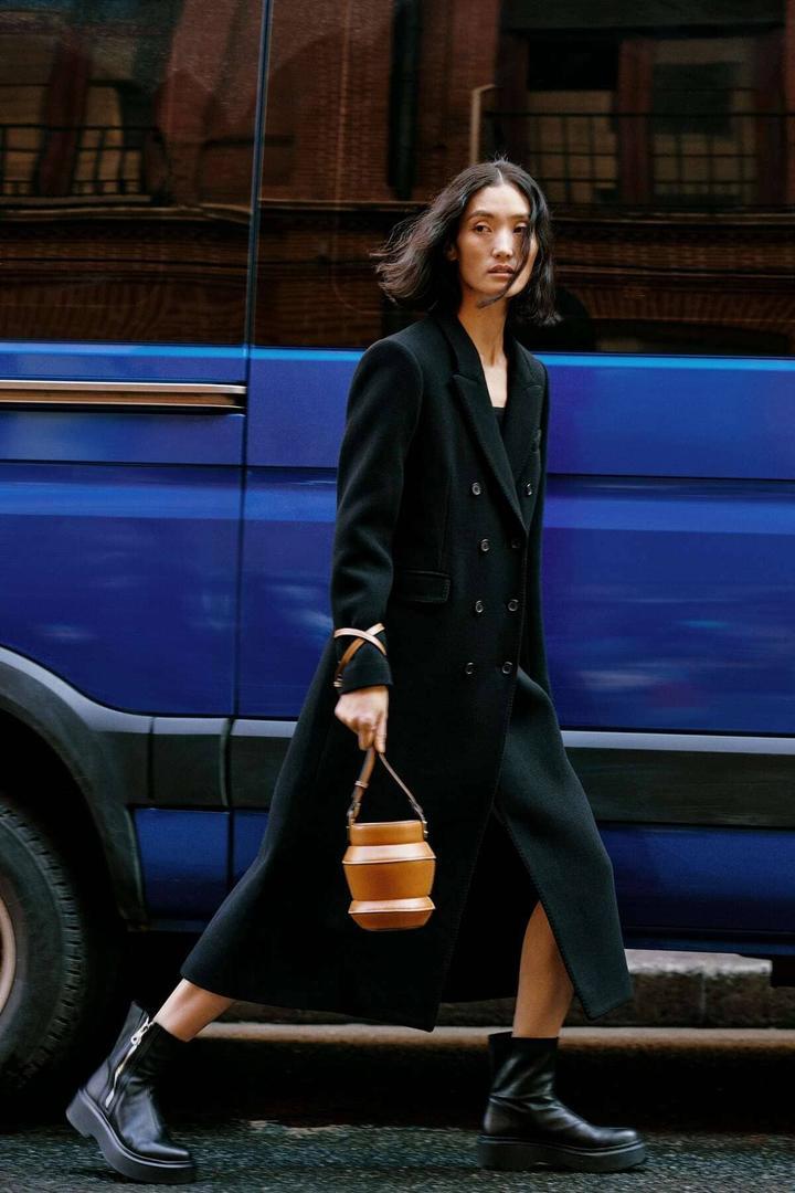 El abrigo de lana Manteco ZW Collection de Zara