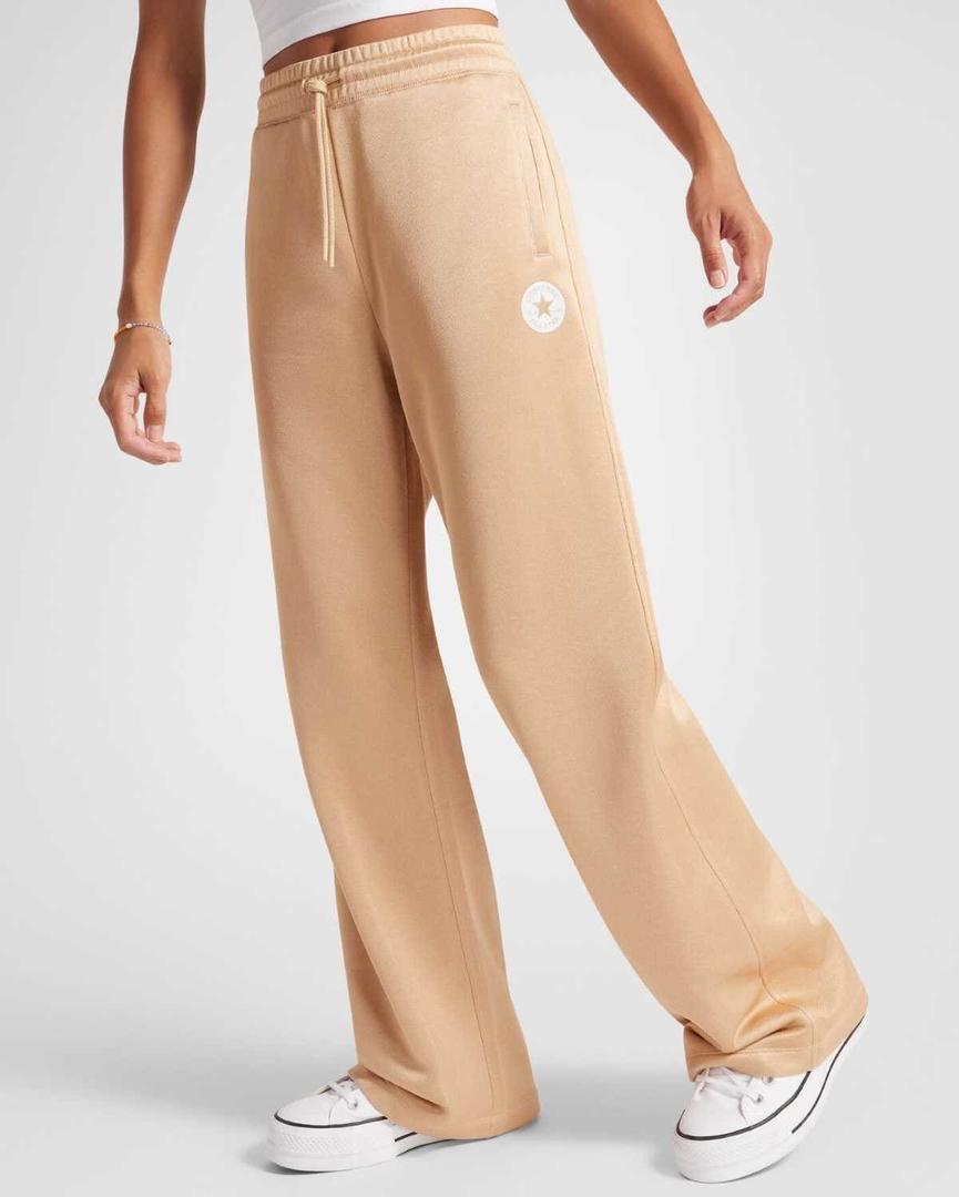 Metallic Patch Loose Fit Sweatpants de Converse