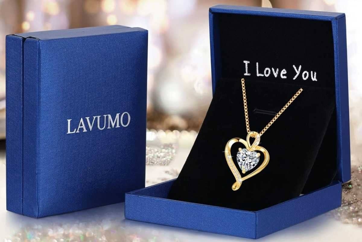 LAVUMO Collares Mujer Amor Colgante de Corazón Oro Rosa de Amazon