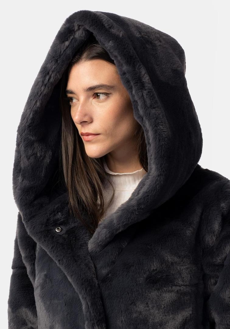 Abrigo de pelo con capucha de TEX en Carrefour