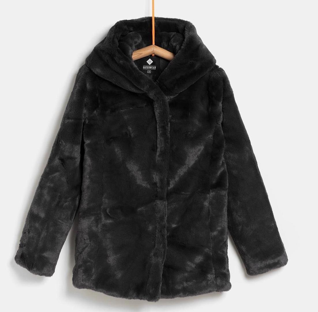 Abrigo de pelo con capucha de TEX en Carrefour