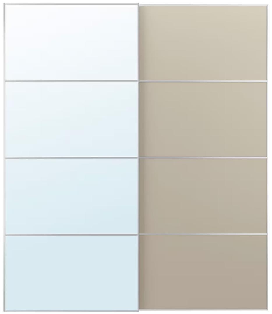 El armario de puertas correderas con espejo modelo AULI de Ikea