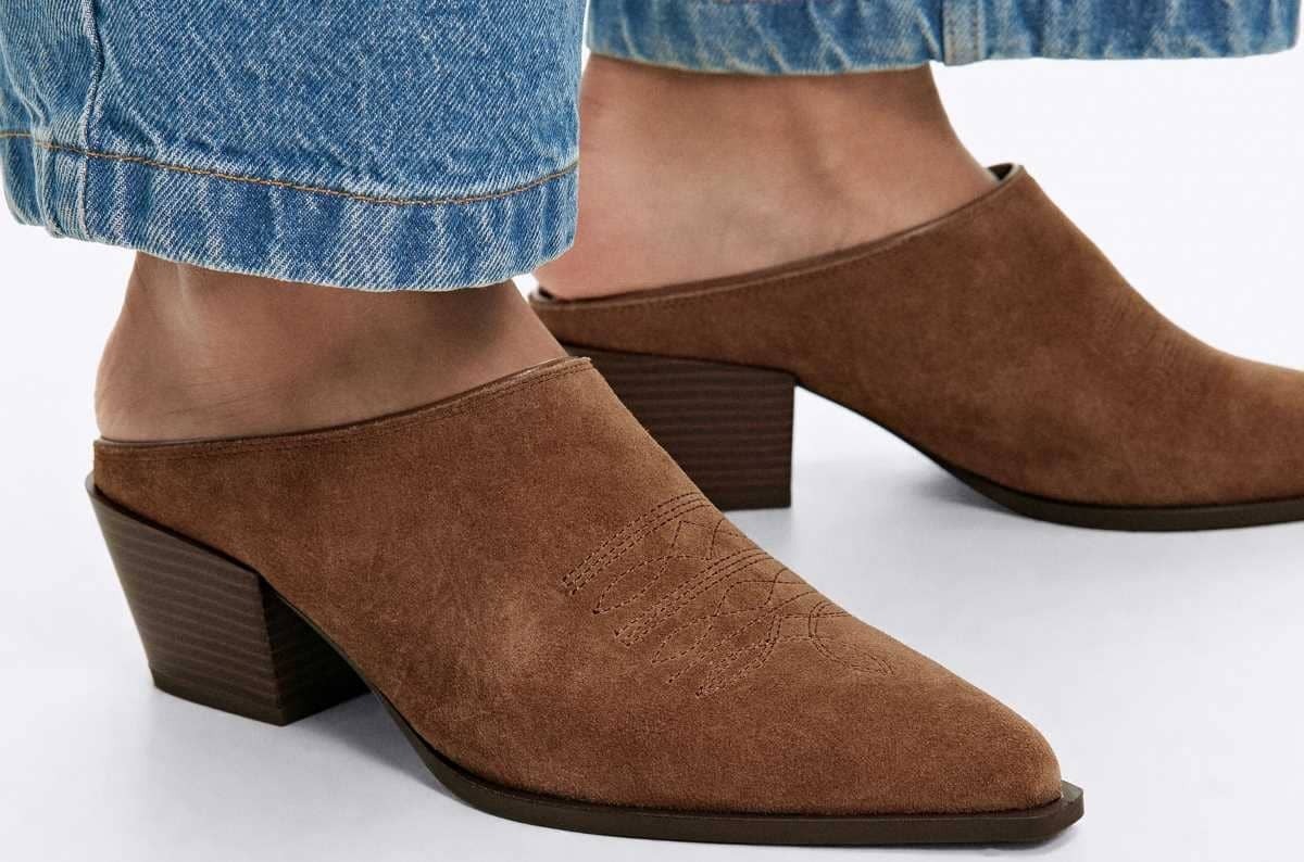 Mules de piel con tacón de Parfois