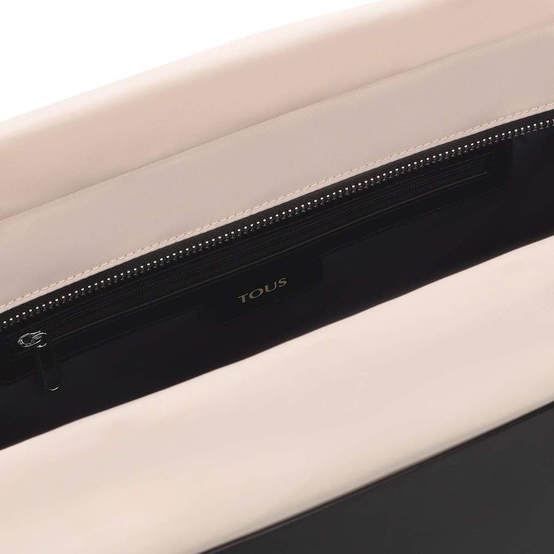 El bolso capazo Empire Soft de nylon reciclado de Tous en Amazon